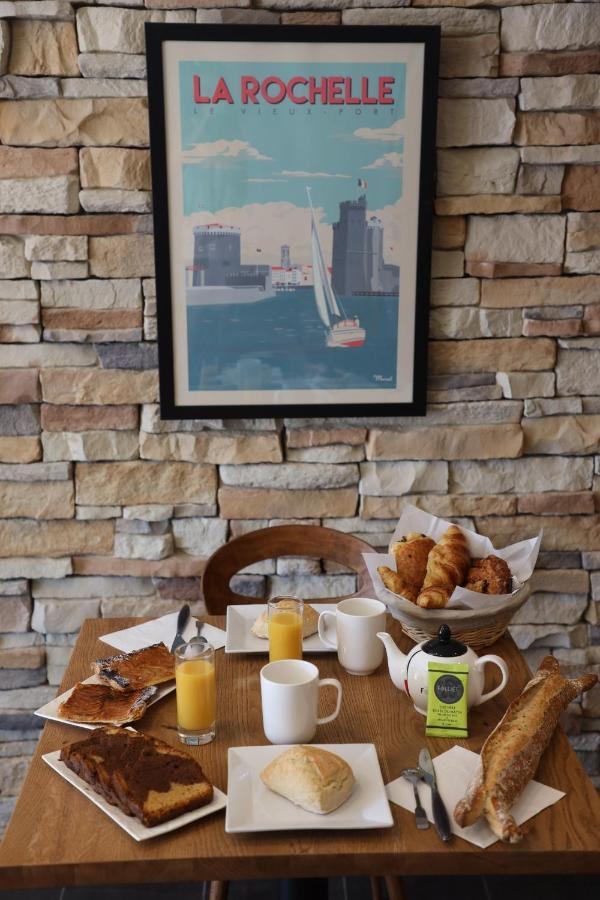 Un Hotel Sur Le Port La Rochelle  Ngoại thất bức ảnh