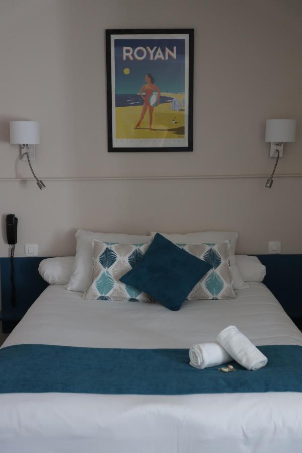 Un Hotel Sur Le Port La Rochelle  Ngoại thất bức ảnh