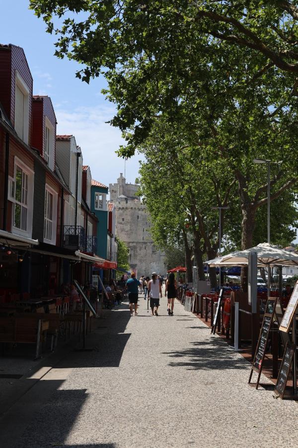 Un Hotel Sur Le Port La Rochelle  Ngoại thất bức ảnh
