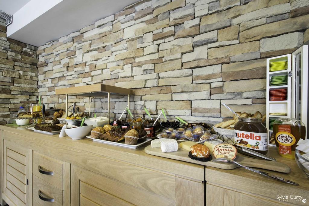 Un Hotel Sur Le Port La Rochelle  Ngoại thất bức ảnh