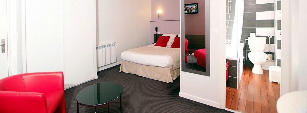 Un Hotel Sur Le Port La Rochelle  Ngoại thất bức ảnh